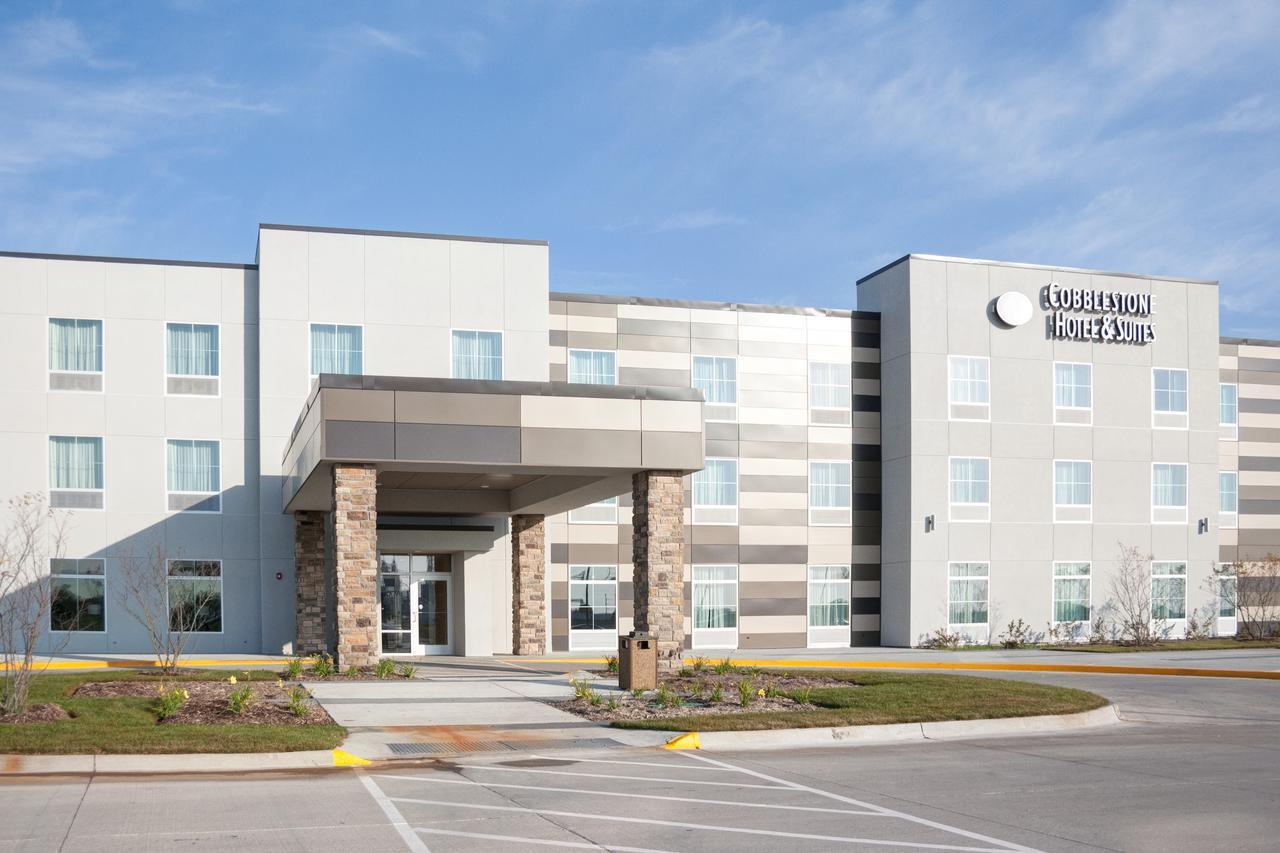 Cobblestone Hotel And Suites - Jefferson Bagian luar foto